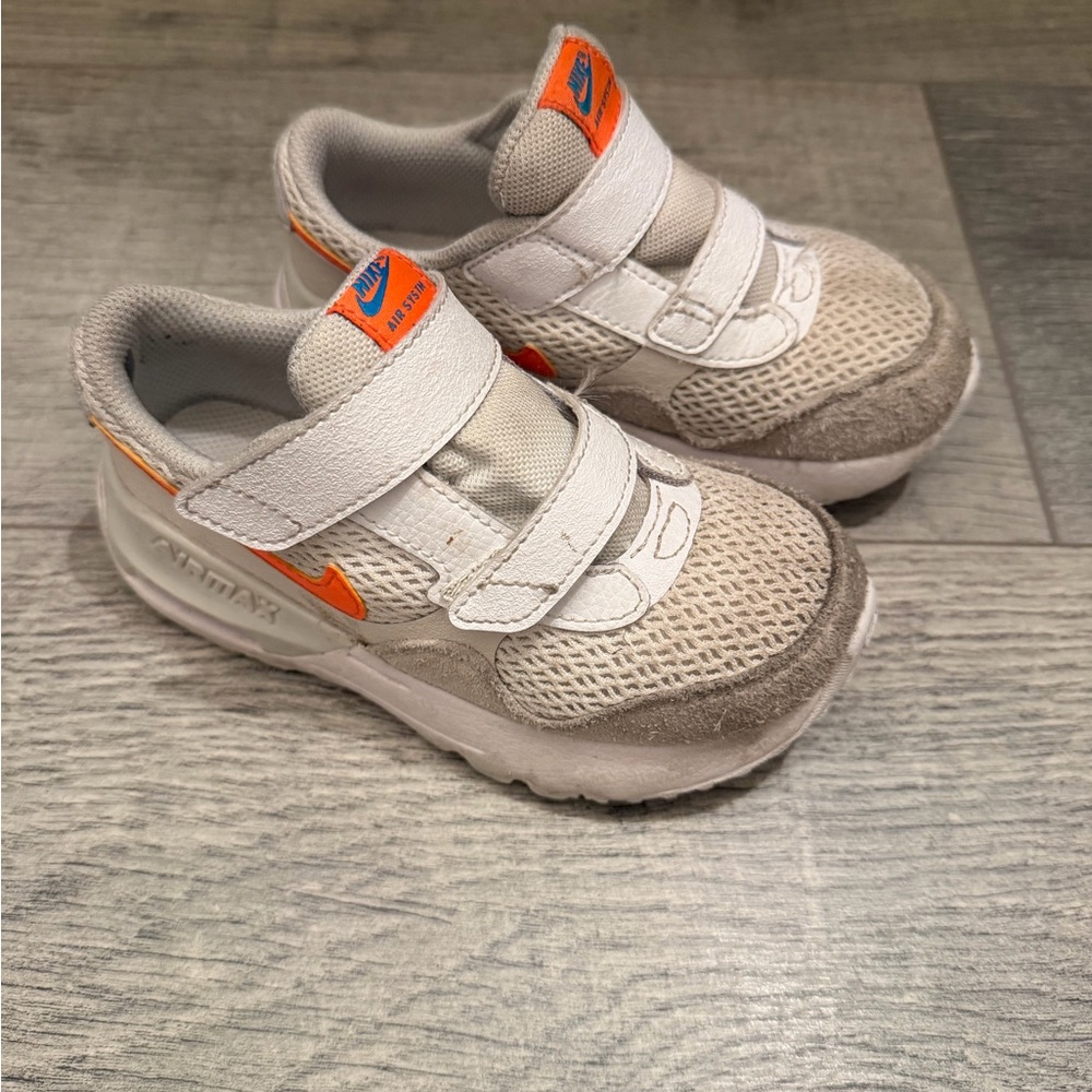 Nike Kids Sneakers - White and Orange